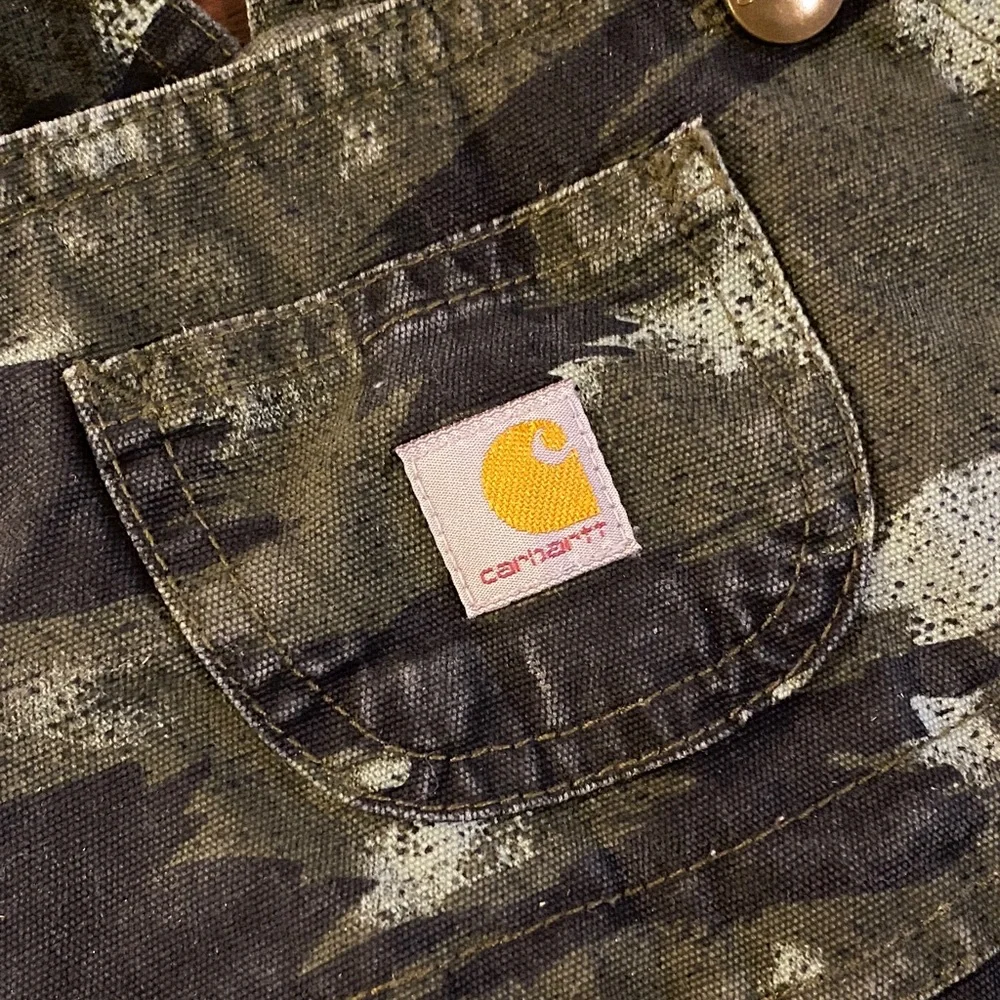 Carhartt durable overalls